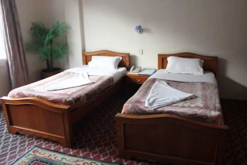 **  Hotel Tenki Kathmandu Nepal